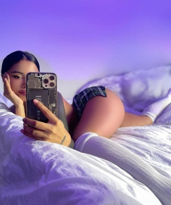 Экзотическая красотка ждет в гости порядочного мужчину для воплощения фантазий. Я обещаю тебе незабываемое время и океан удовольствия. Позвони, и я подарю тебе нежность и страсть! 8868, 25 лет